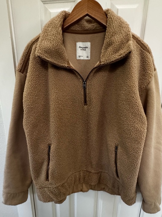 Abercrombie & Fitch Jackets & Blazers - Abercrombie & Fitch Beige Sherpa Half-Zip Pullover
